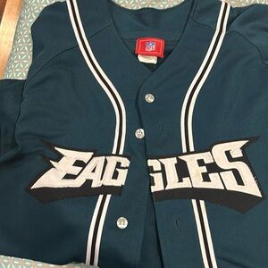 Button down style Philadelphia Eagles